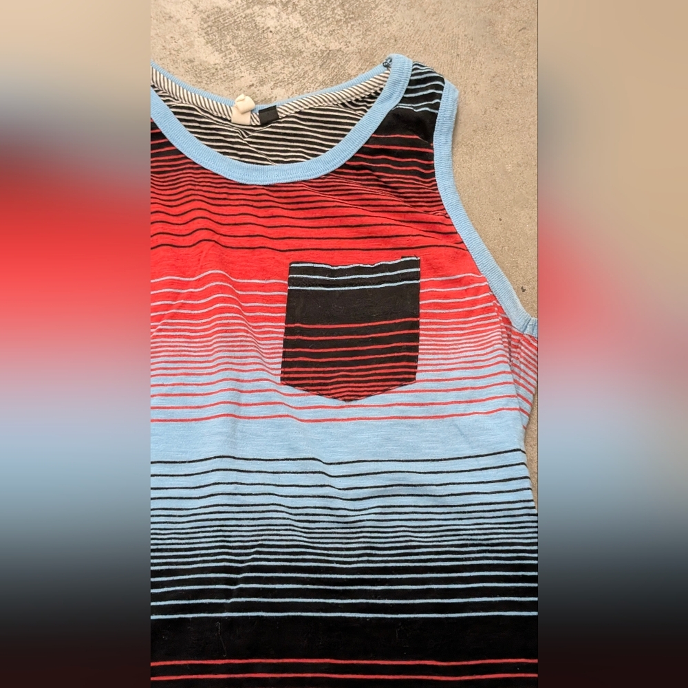 Univibe Tank, Medium